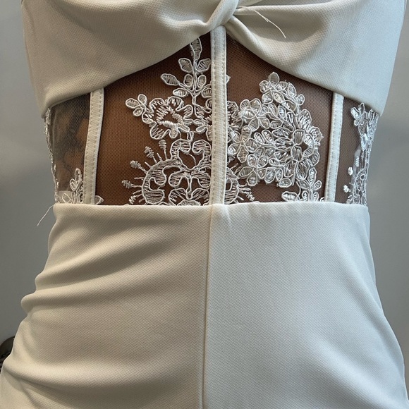 Lulu’s Elegant White Jumpsuit - Picture 4 of 6